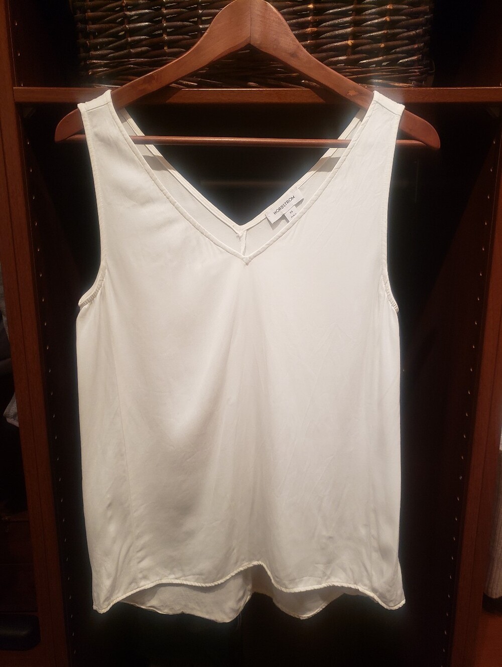 Nordstrom Silk White V Neck Tank Top XS